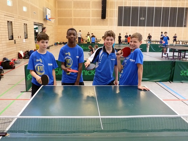 Tischtennismannschaft wird Hamburger VizeSchulmeister Gymnasium